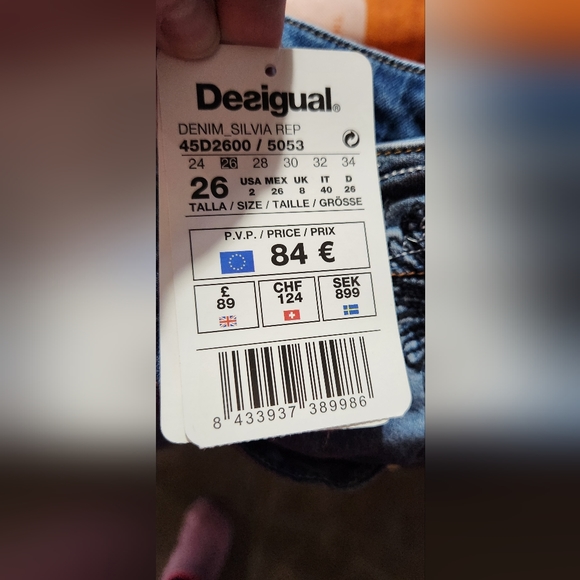 DESIGUAL NWT Flower Embroidered Straight Leg W/ankle Elastic Jeans BOHO Hippie - Picture 4 of 16